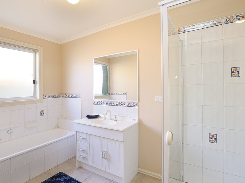 21 Adriatic Court, Norlane image 8
