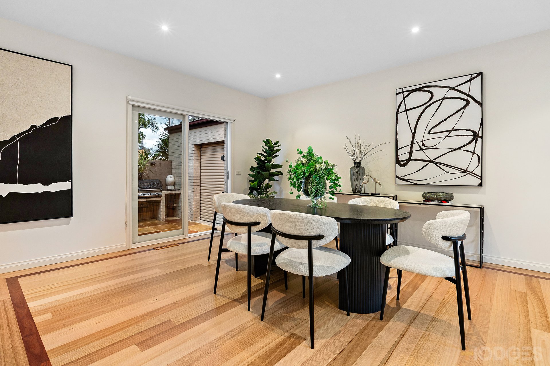 2 / 1 Albert Street Highett