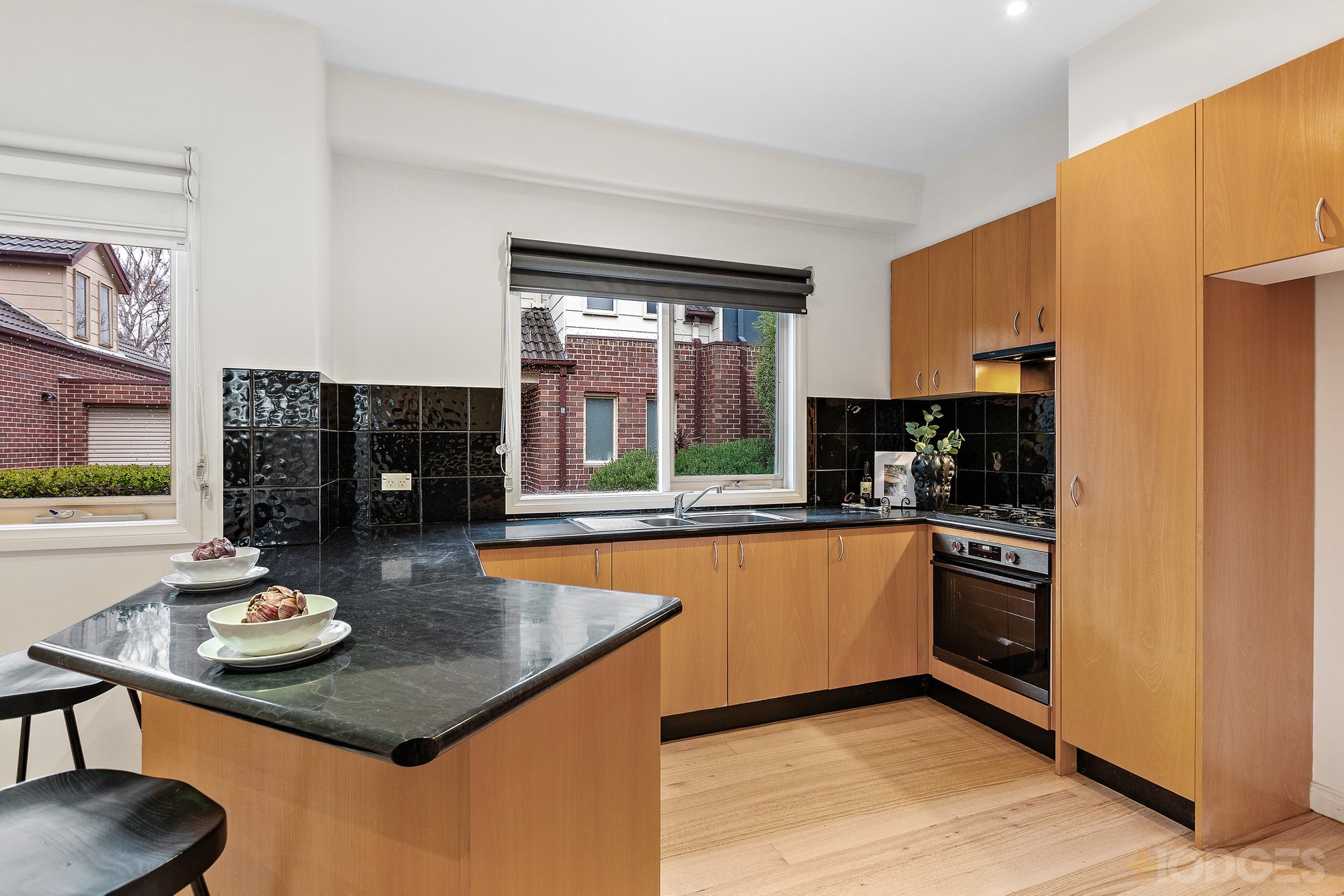 2 / 1 Albert Street Highett