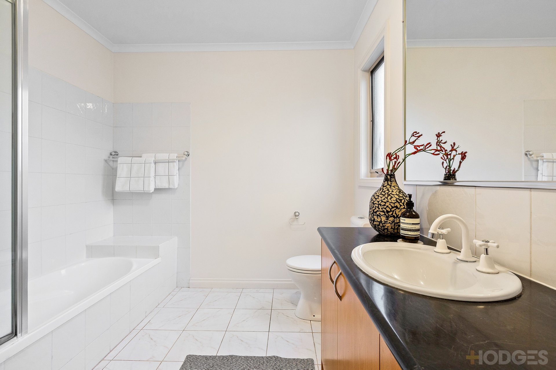 2 / 1 Albert Street Highett