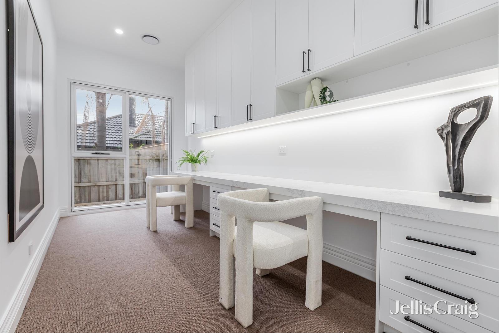 21 Amaroo Street, Chadstone image 3