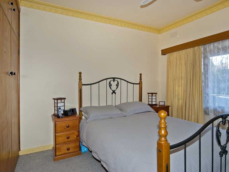21 Apex Avenue, Belmont image 6