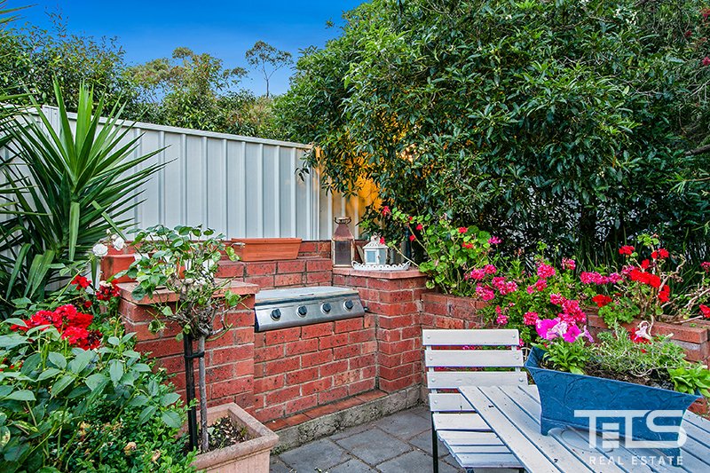 21 Arnside Crescent, Westmeadows image 19