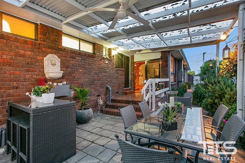 21 Arnside Crescent, Westmeadows image 22