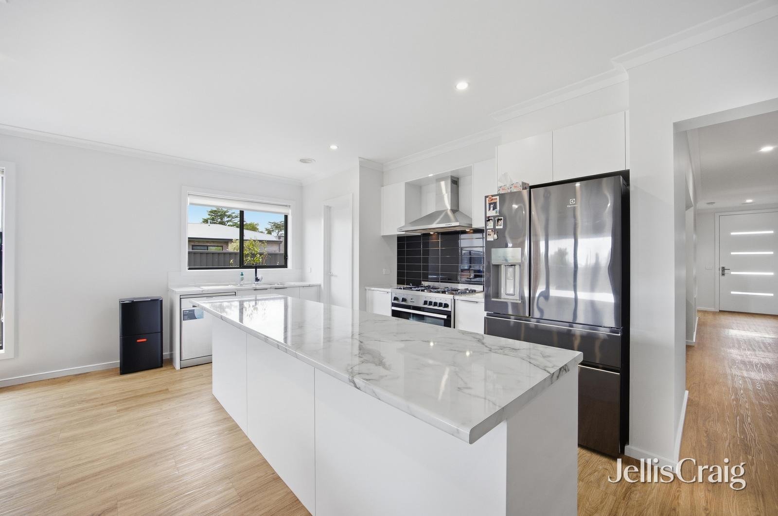 21 Arranmore Drive, Miners&nbsp;Rest image 4