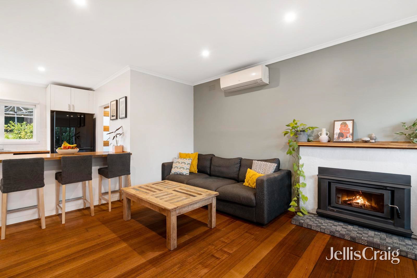 21 Ash Grove, Montrose image 3