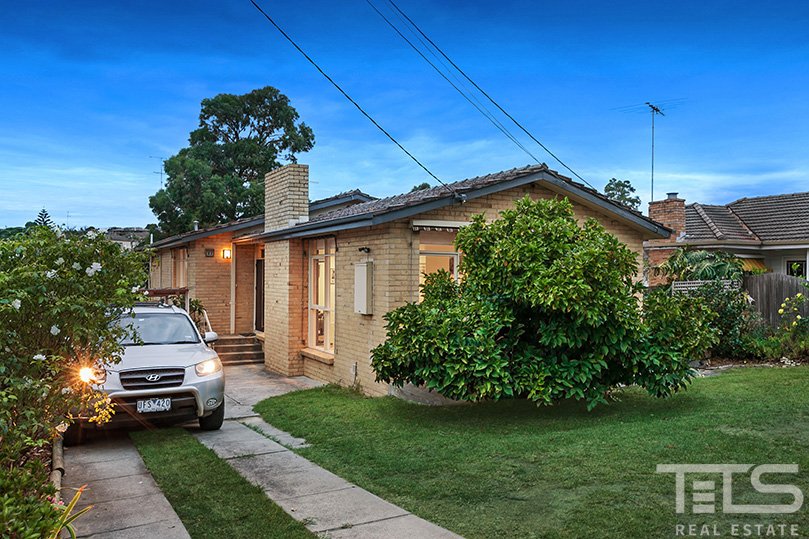 21 Austin Street, Bulleen image 2