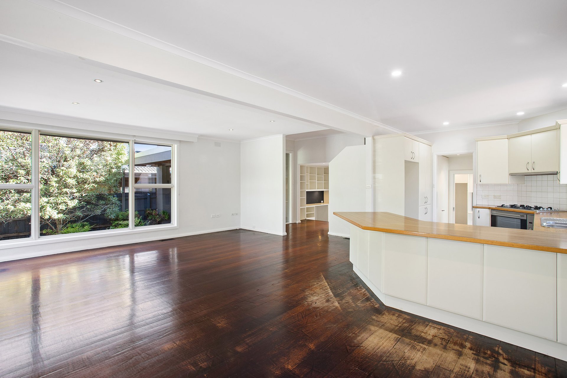 21 Balcombe Park Lane, Beaumaris image 3