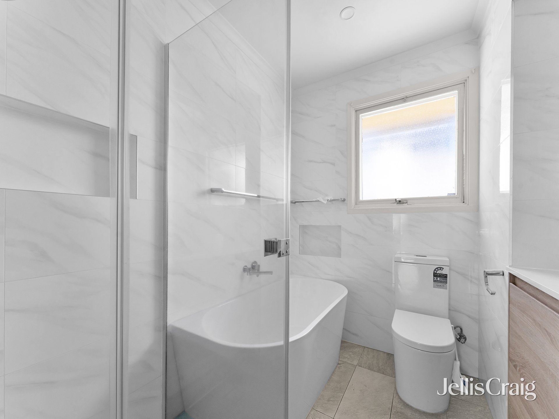 21 Bales Street, Mount Waverley image 6