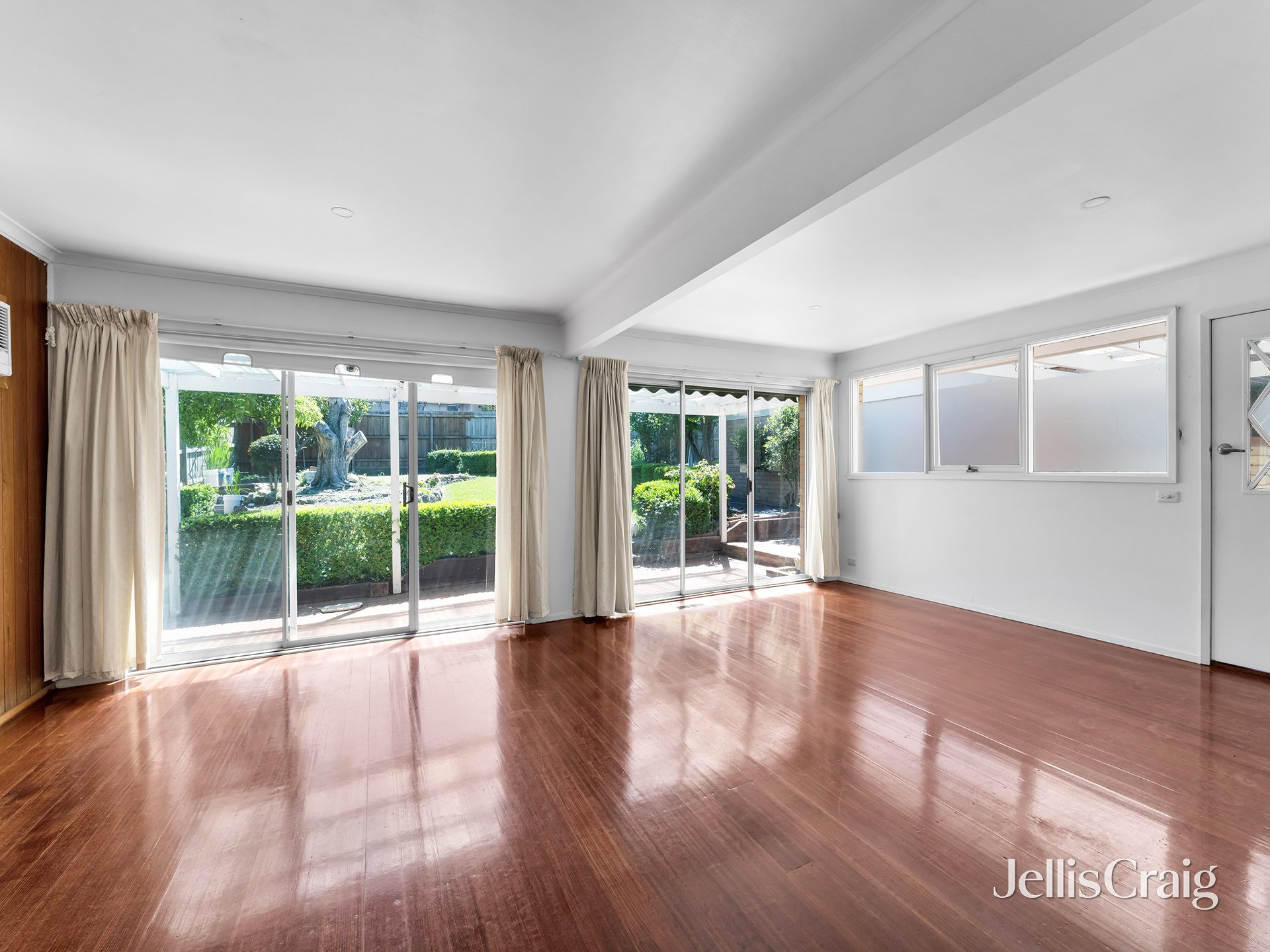 21 Bales Street, Mount Waverley image 7