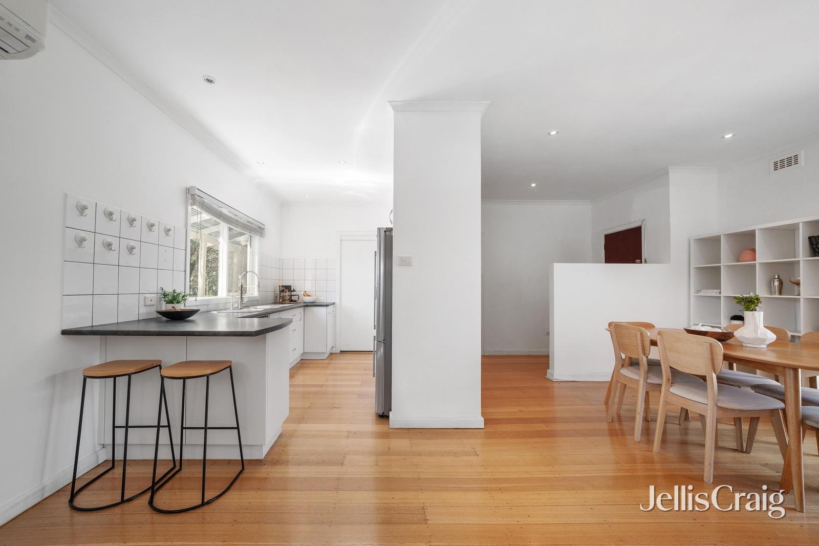 21 Banksia Street, Blackburn image 5