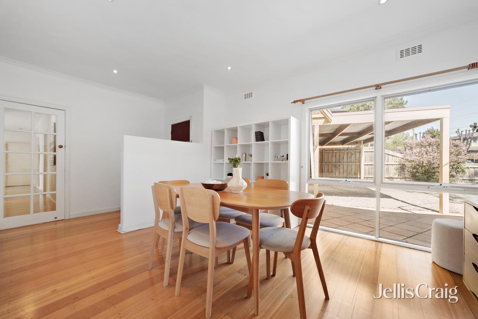 21 Banksia Street, Blackburn image 6