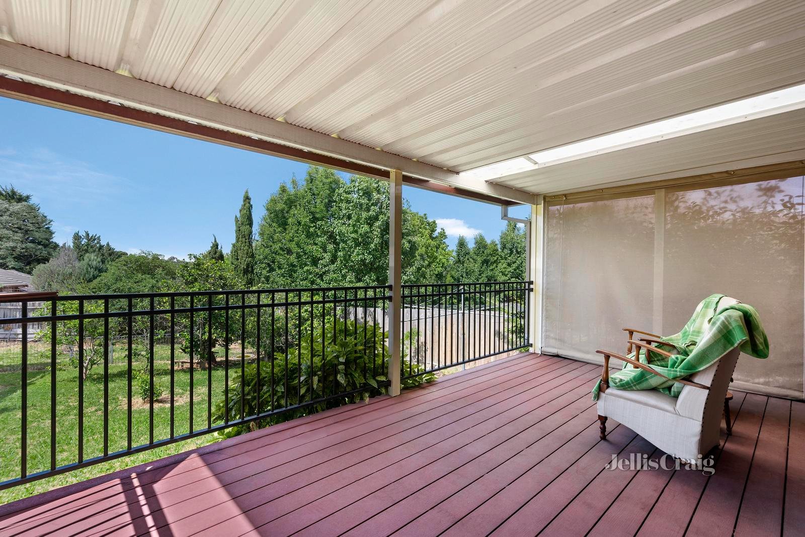 21 Barker Drive, Mooroolbark image 9