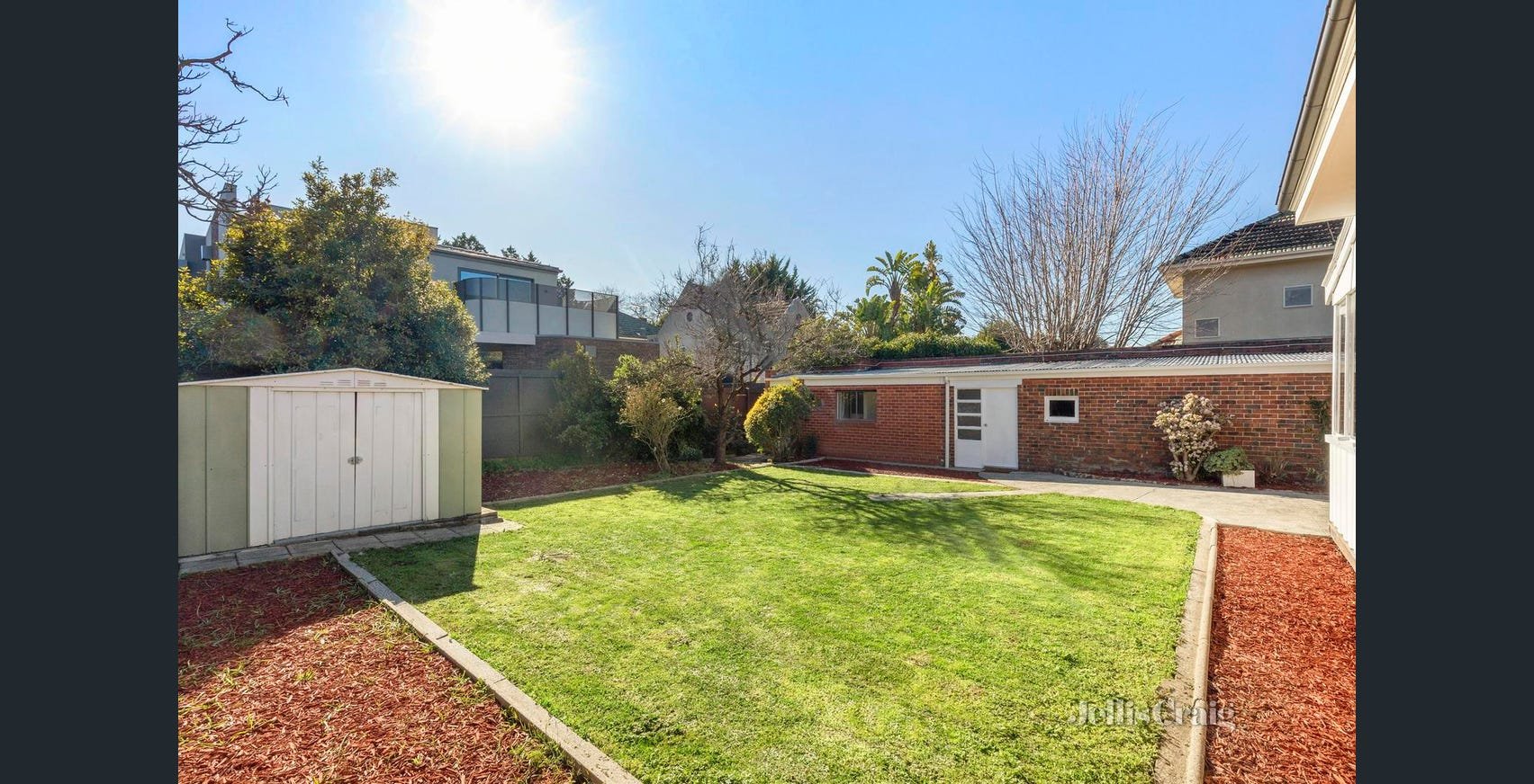 21 Barkers Road, Kew image 17