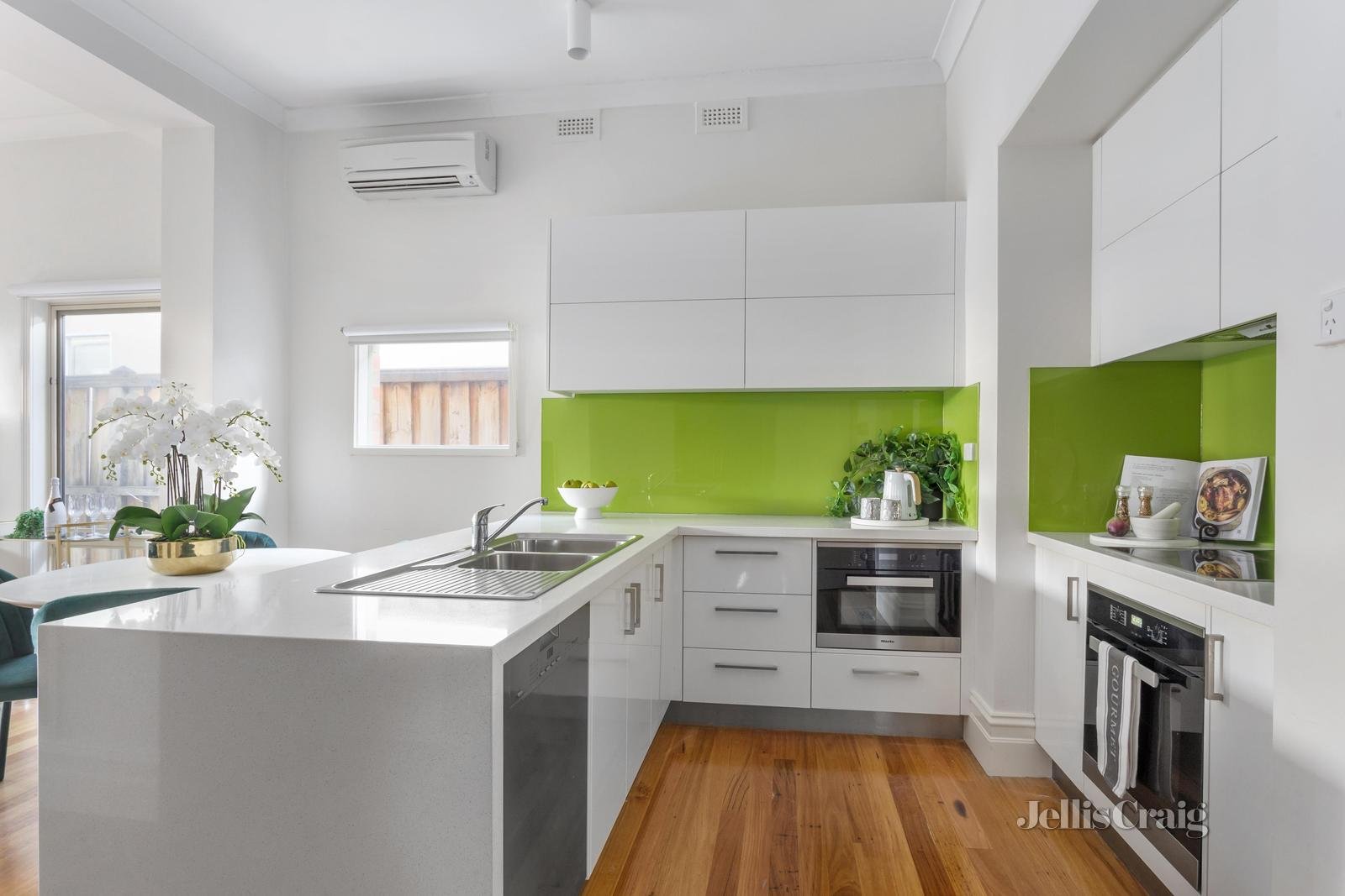 21 Barton Street, Hawthorn image 5