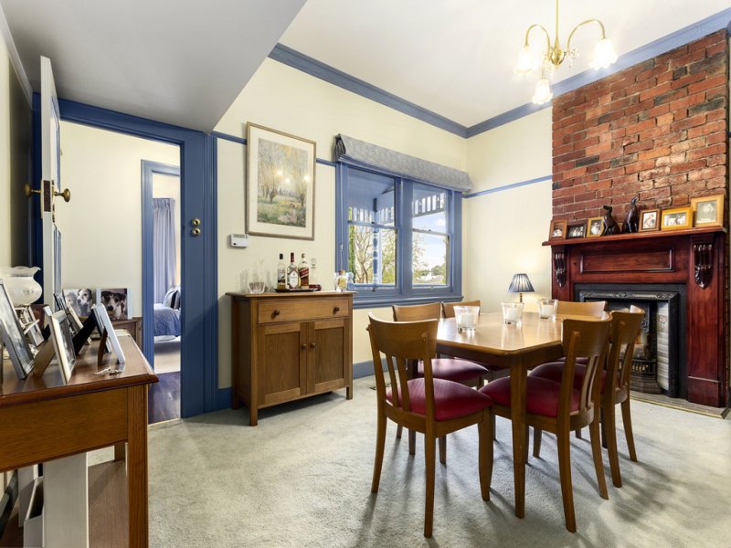 21 Bass Street, Box Hill image 2