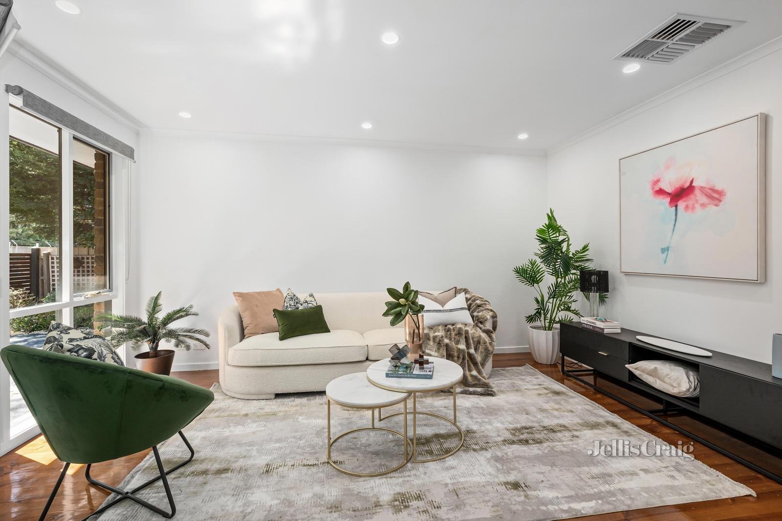 2/1 Beal Street, Mount Waverley image 3