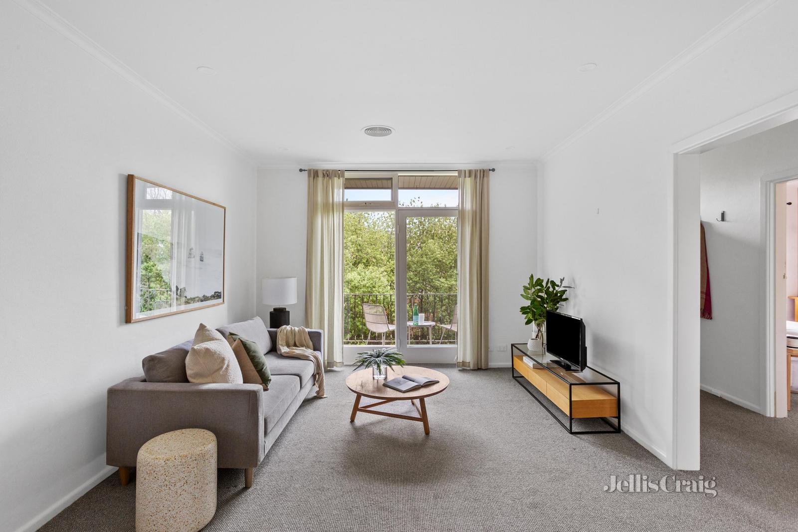 2/1 Bellett Street, Camberwell image 1