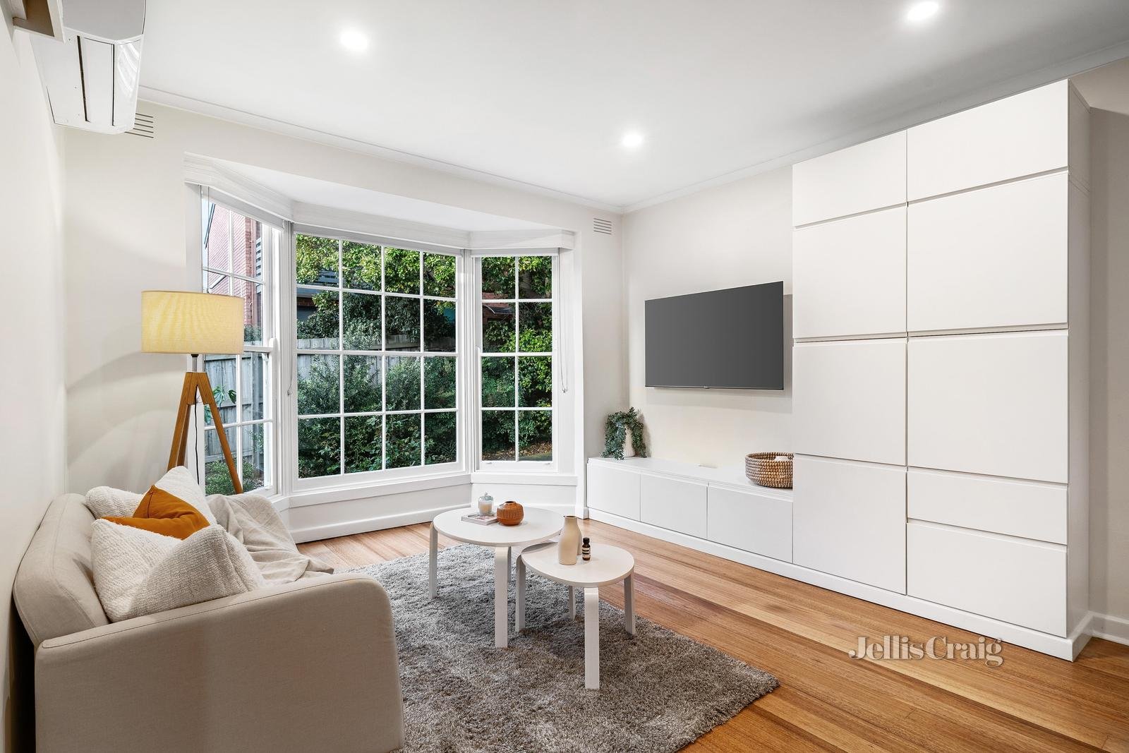 2/1 Belmont Avenue, Glen Iris image 2