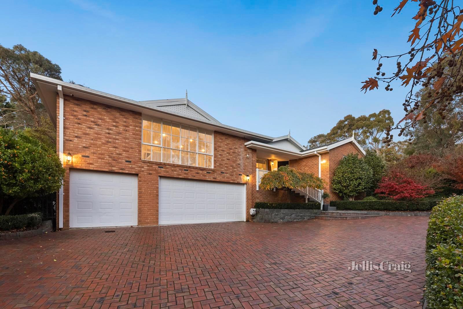 21 Bentley Court, Warranwood image 2