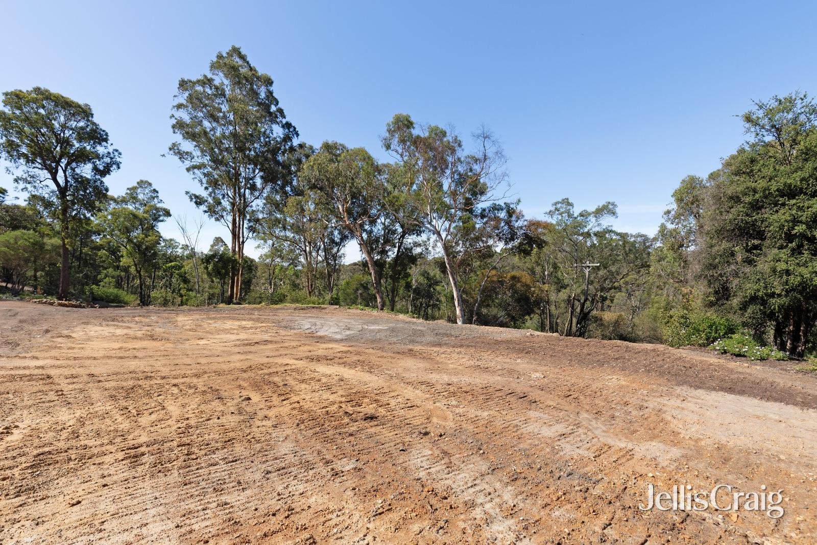 21 Bingley Avenue, Hurstbridge image 5