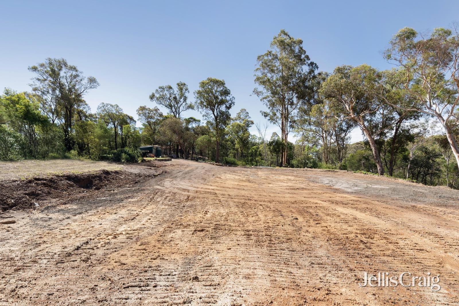 21 Bingley Avenue, Hurstbridge image 7