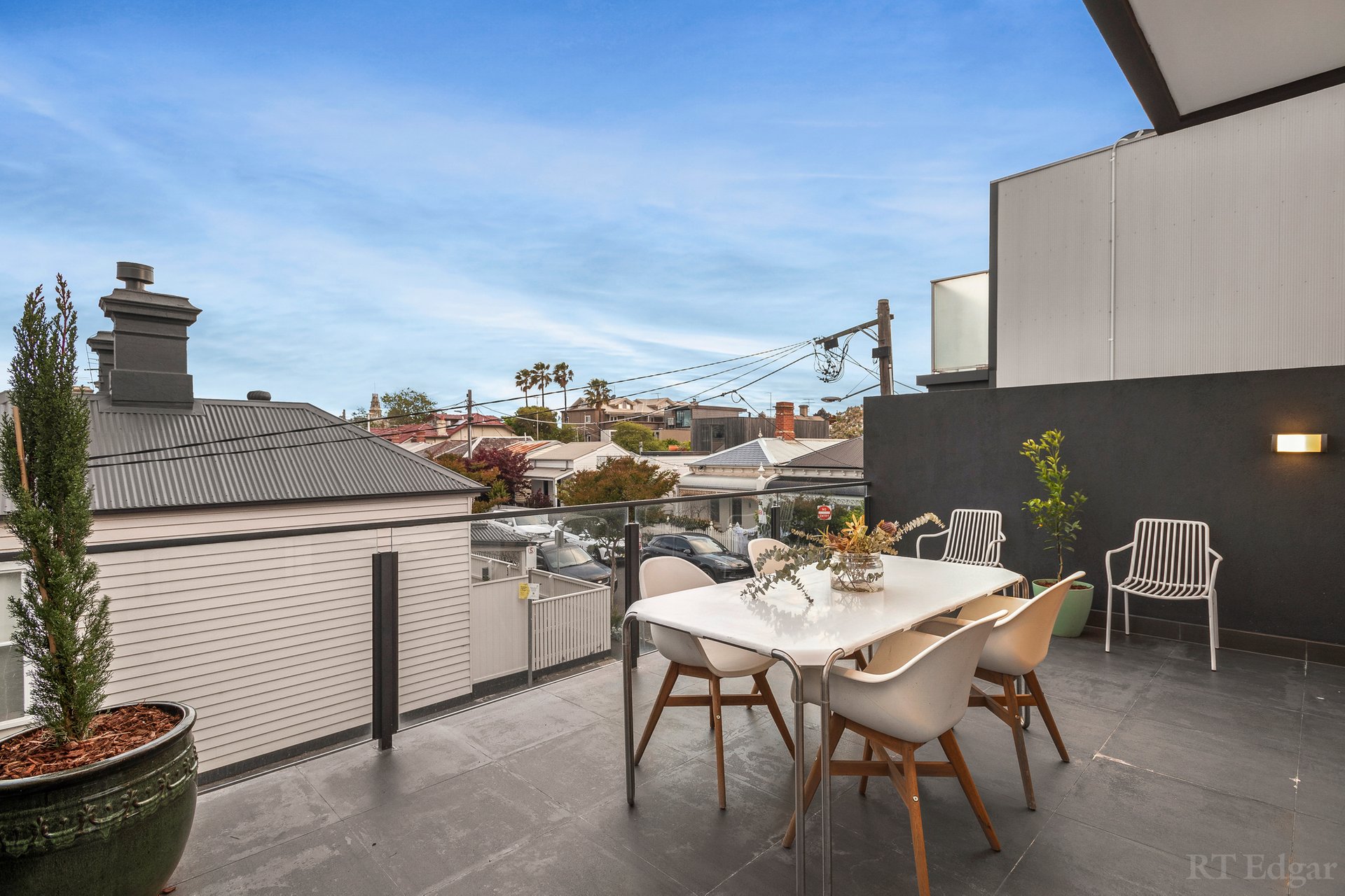 21 Bleakhouse Lane, Albert Park image 3