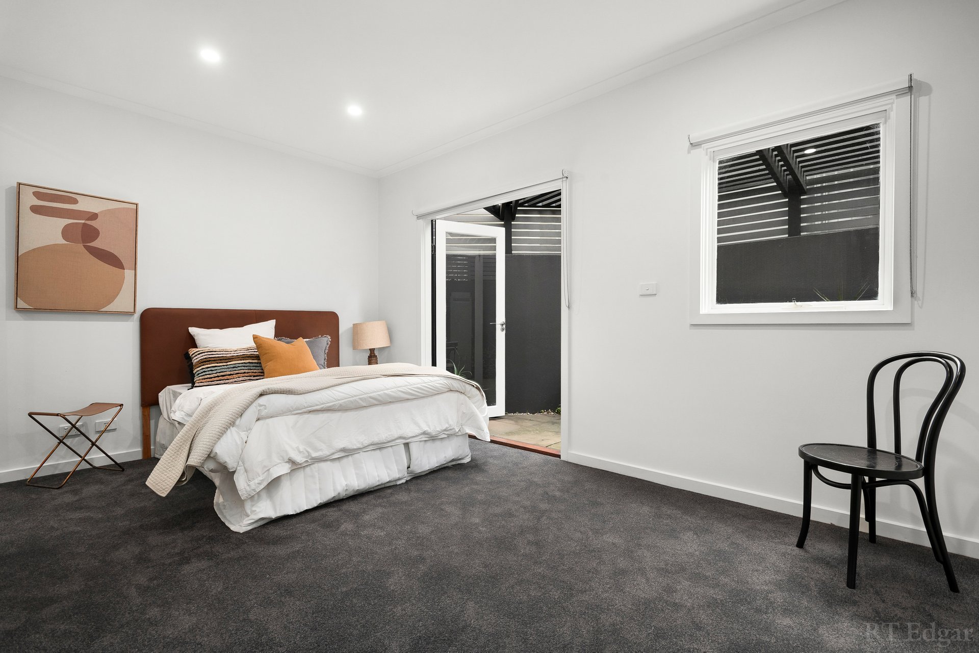 21 Bleakhouse Lane, Albert Park image 14