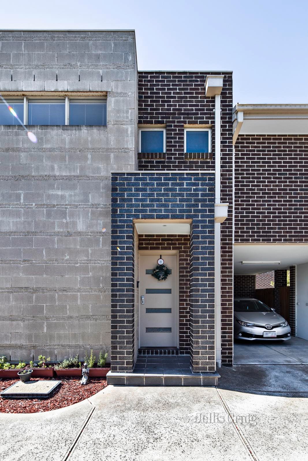 2/1 Bond Street, Preston image 9