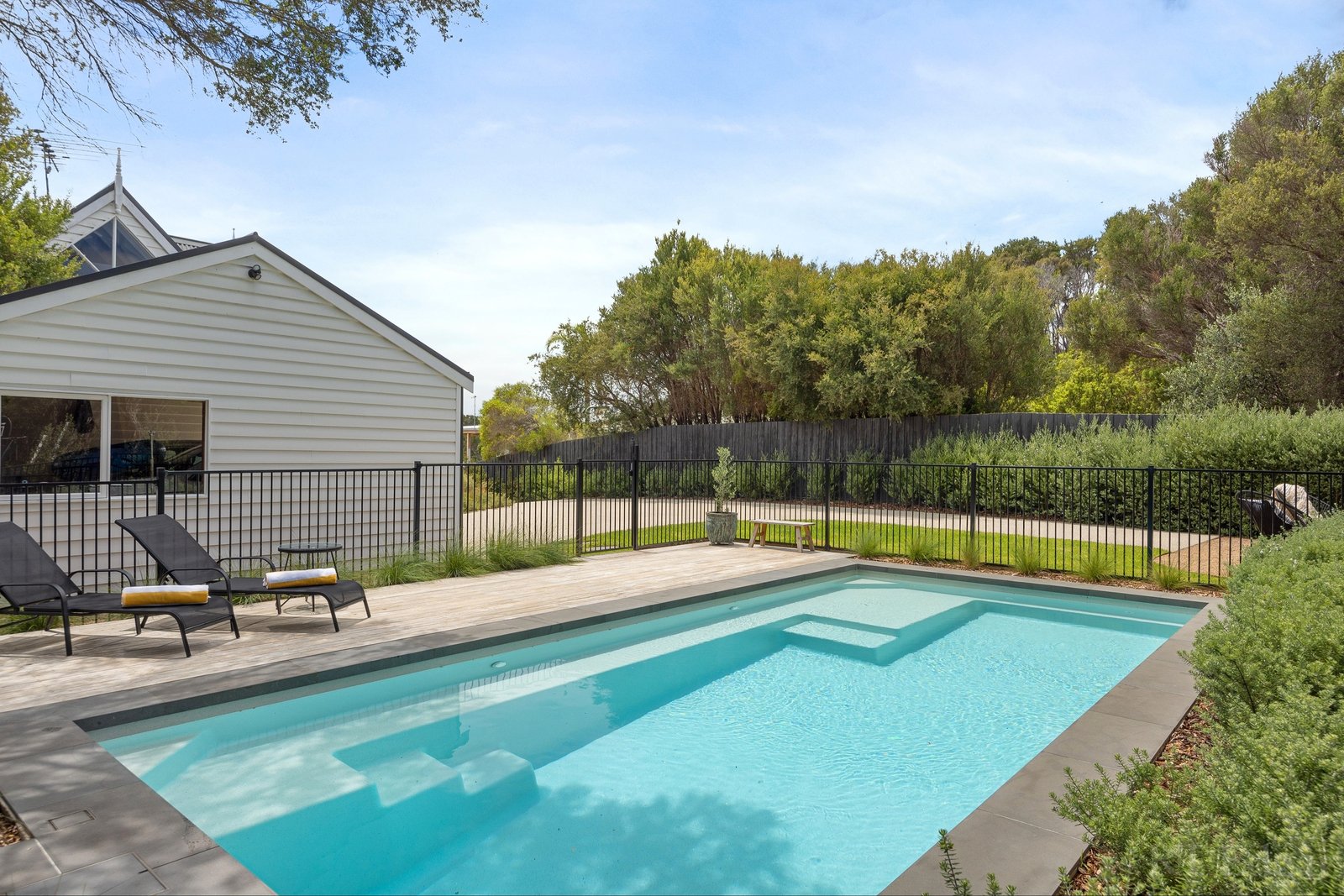 Property Gallery Thumbnail 17