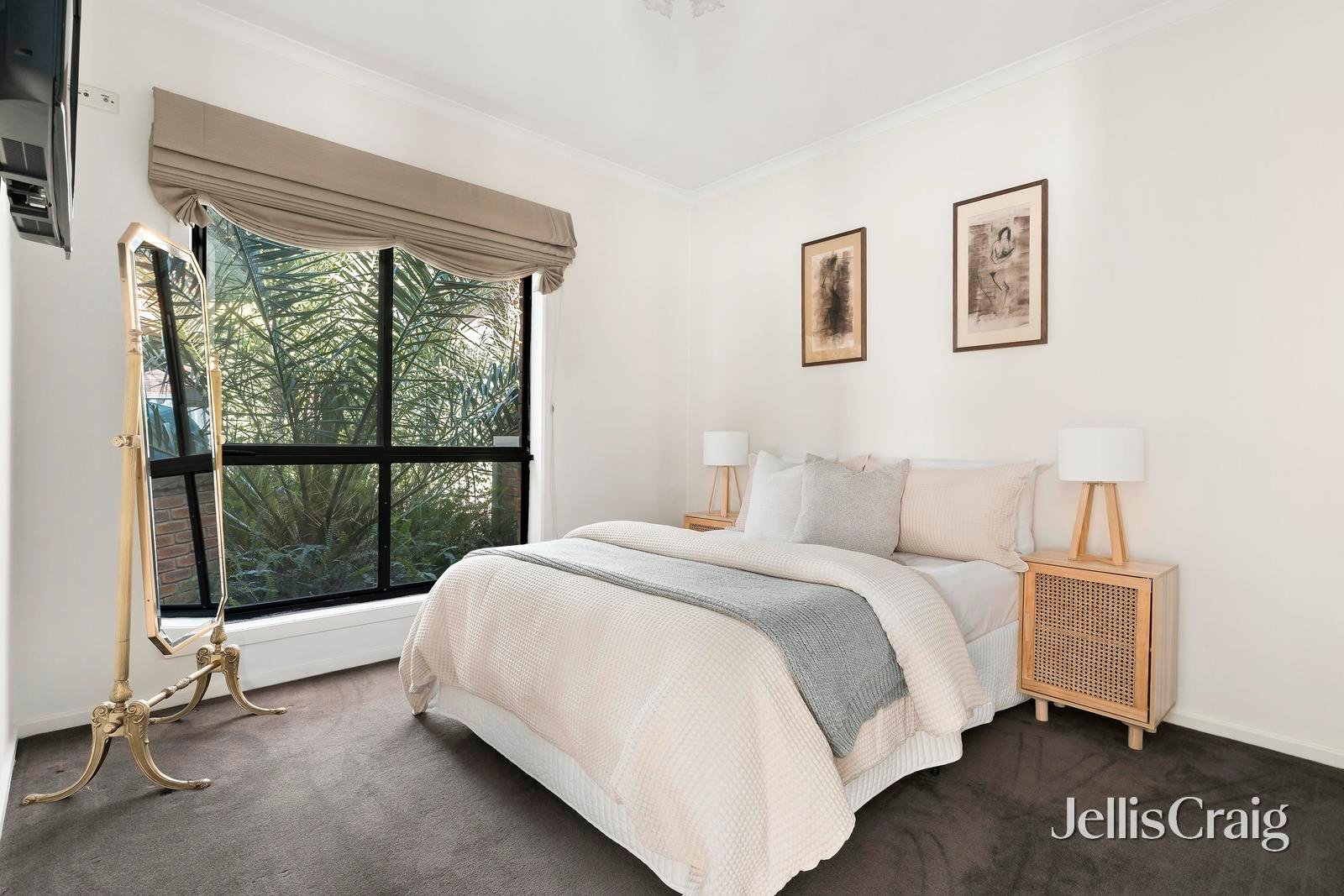 2/1 Border Drive, Keilor East image 5