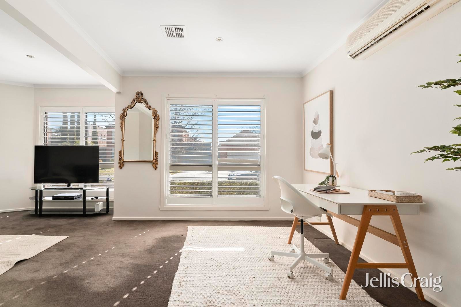 2/1 Border Drive, Keilor East image 6