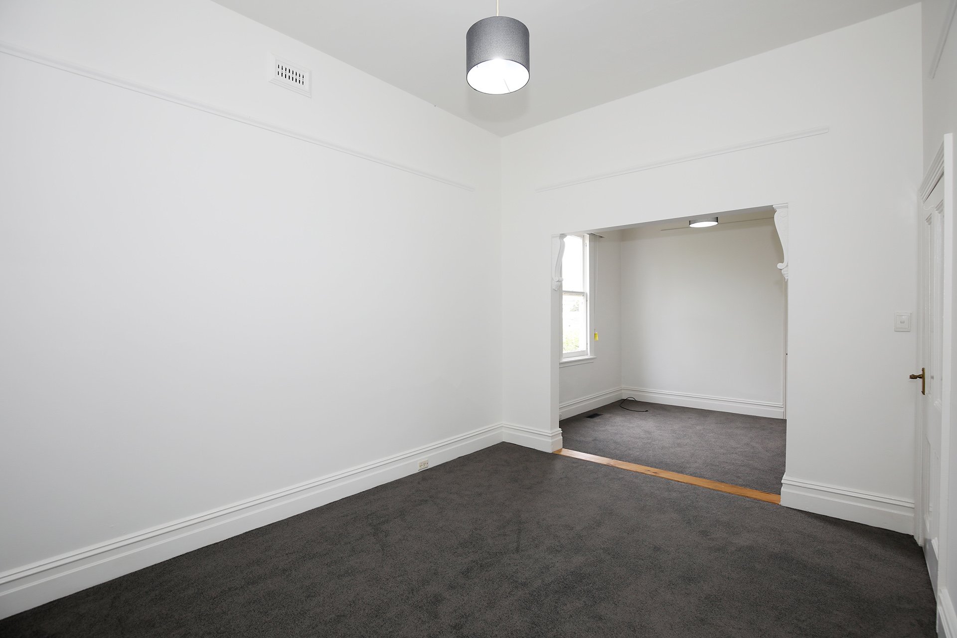 21 Boronia Street, Canterbury image 3