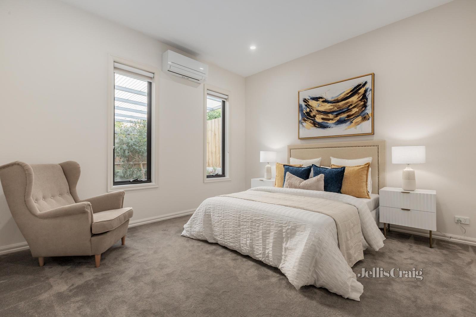 2/1 Bradstreet Road, Mount Waverley image 10