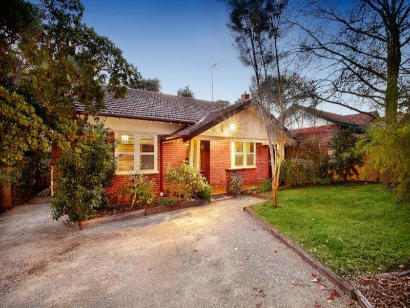 21 Brenbeal Street, Balwyn image 1