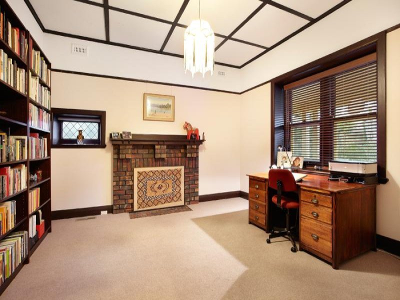 21 Brenbeal Street, Balwyn image 2