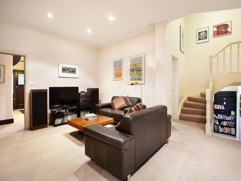 21 Brenbeal Street, Balwyn image 4