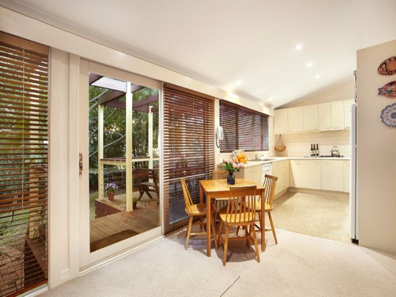 21 Brenbeal Street, Balwyn image 6