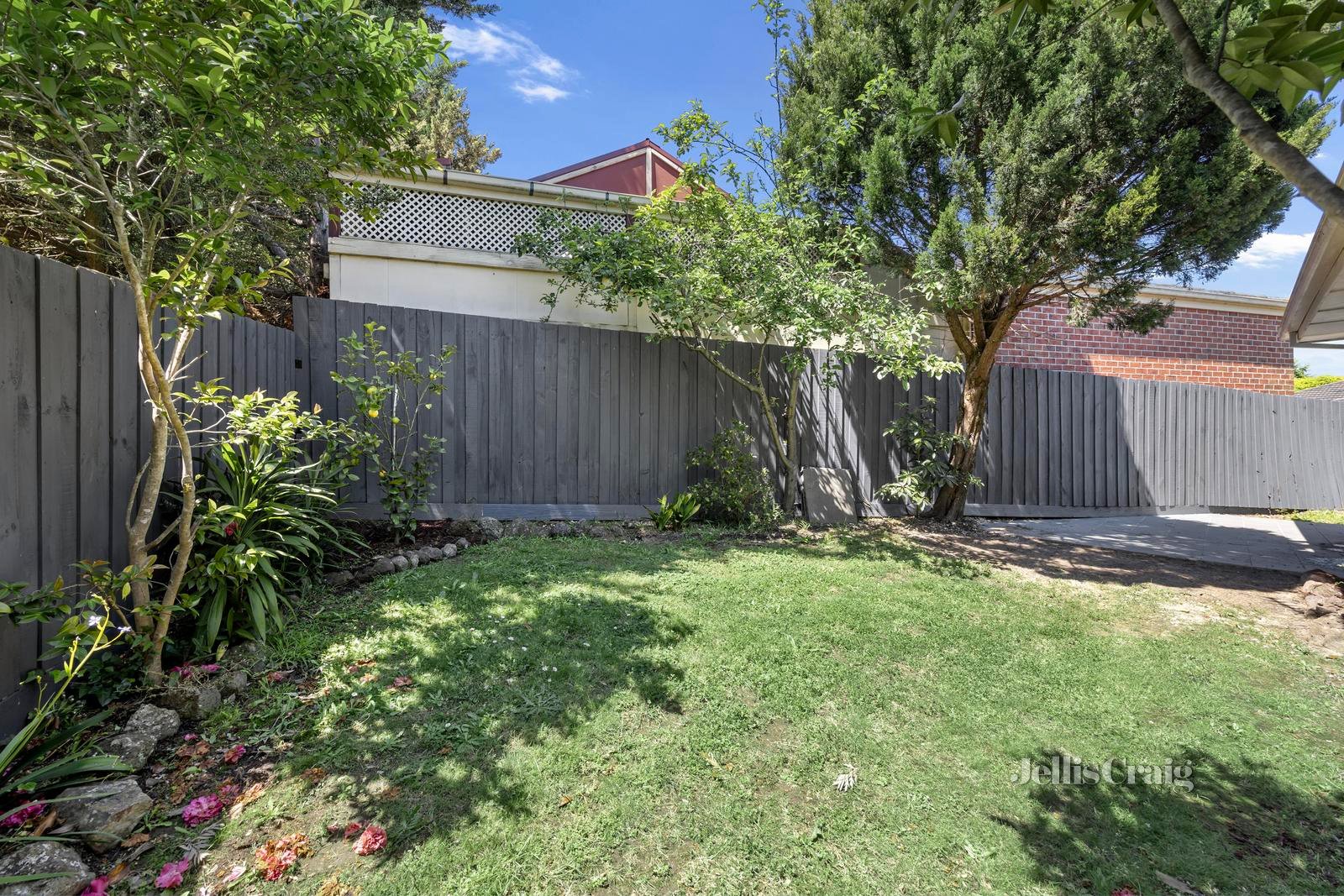 21 Bridges Avenue, Mooroolbark image 9