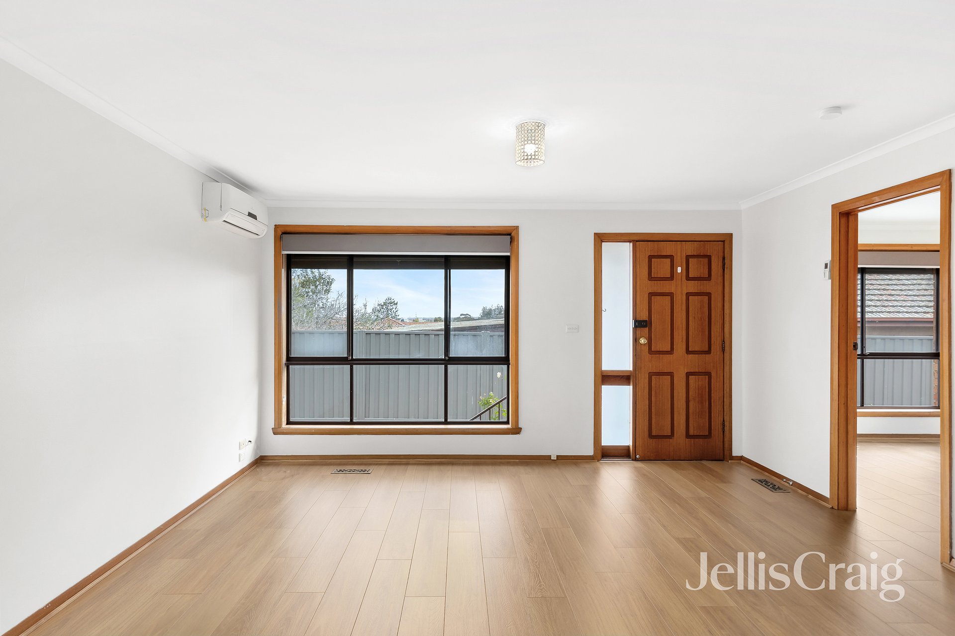 2/1 Broadhurst Avenue, Reservoir image 2