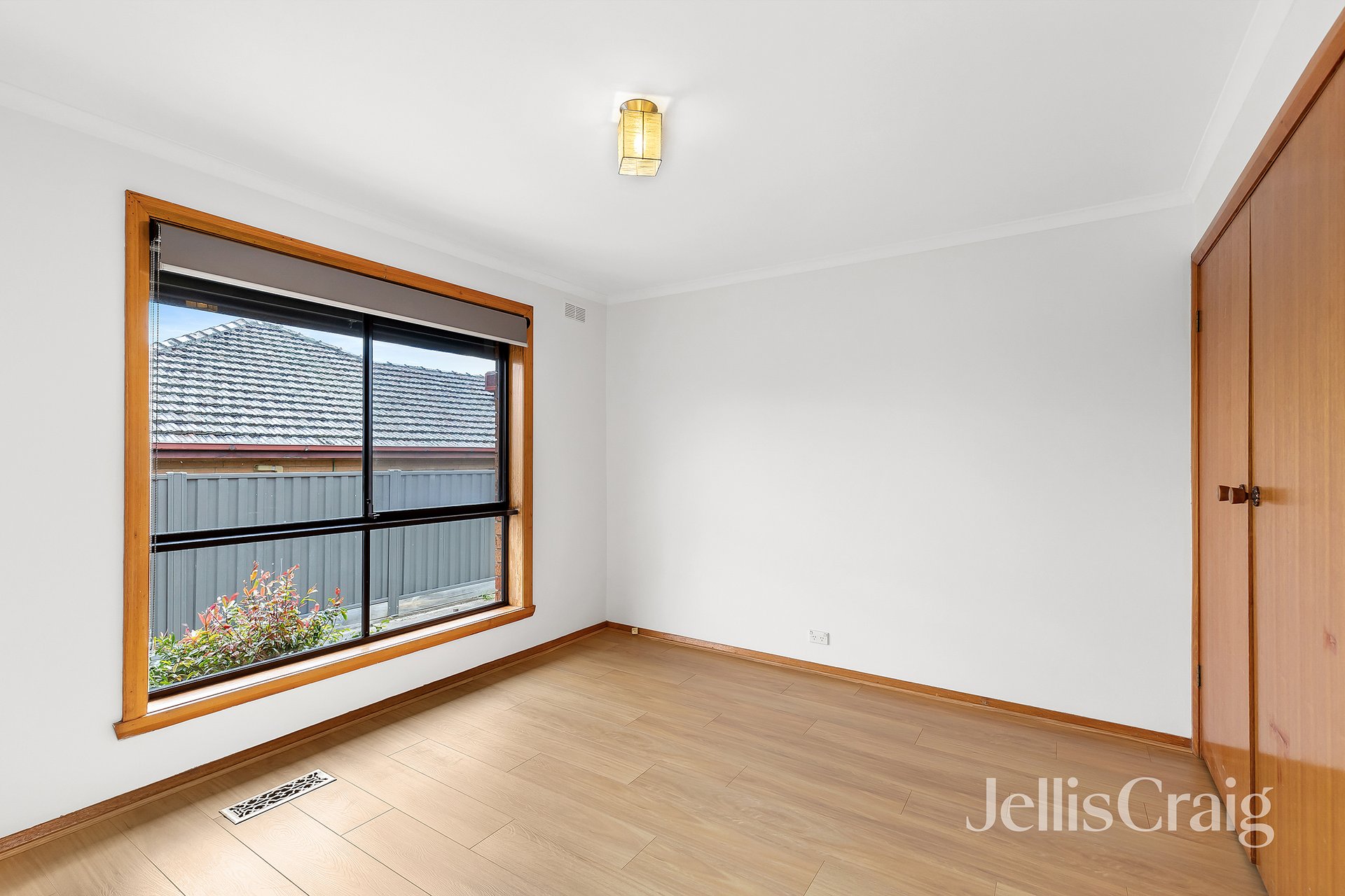2/1 Broadhurst Avenue, Reservoir image 6