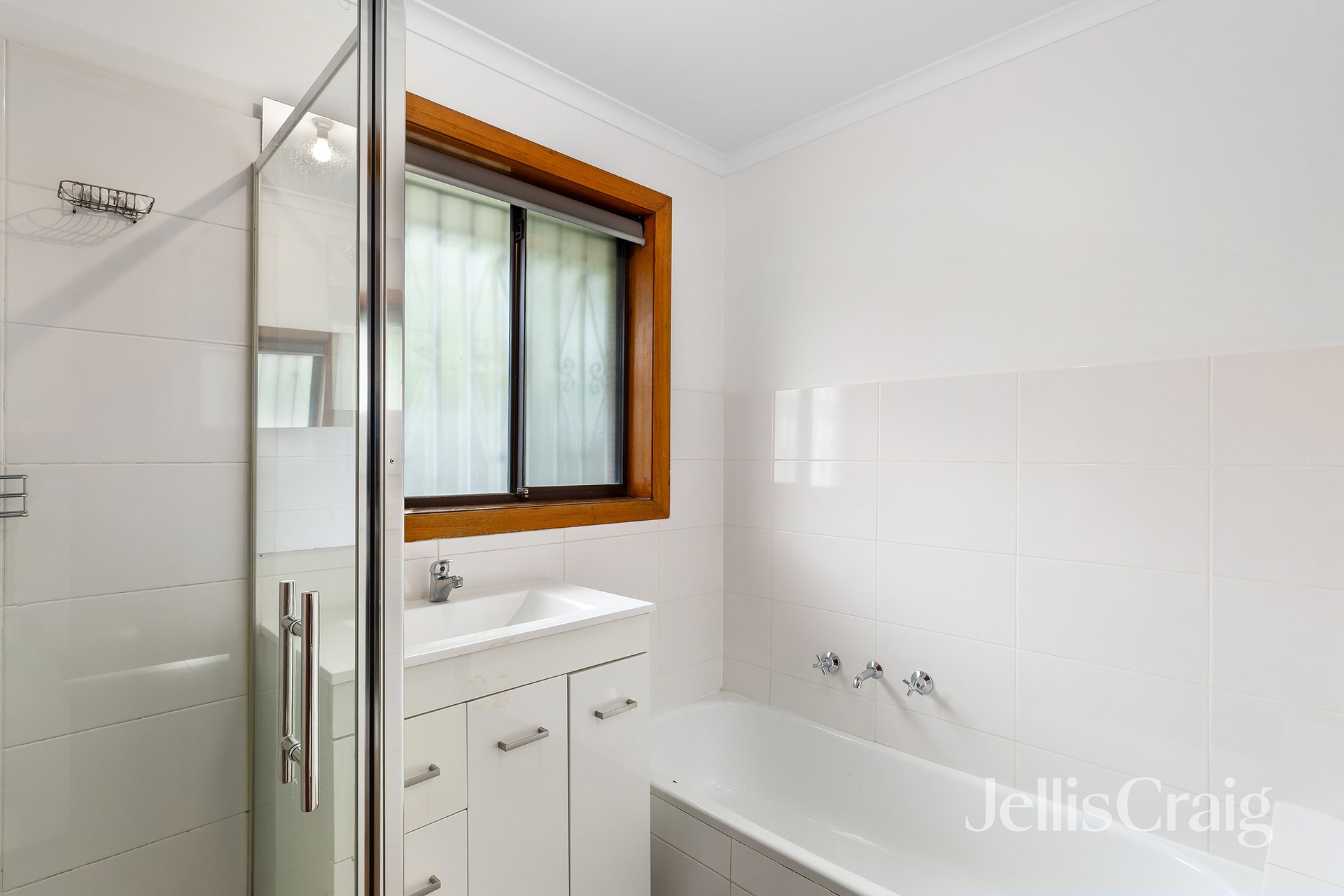 2/1 Broadhurst Avenue, Reservoir image 7