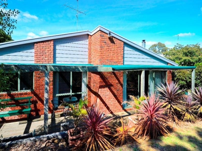 21 Brolga Crescent, Wandana Heights image 1