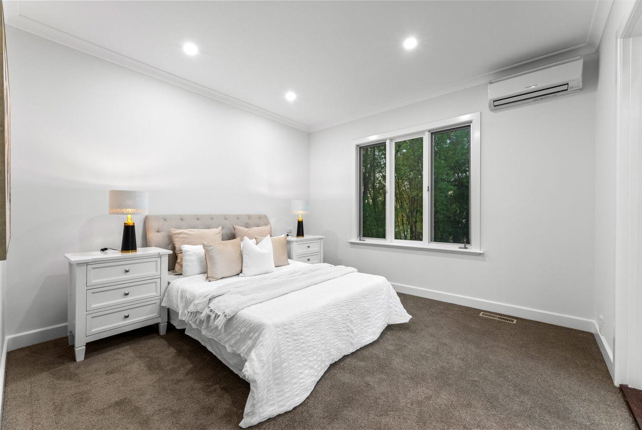 21 Bronte Avenue, Burwood image 10