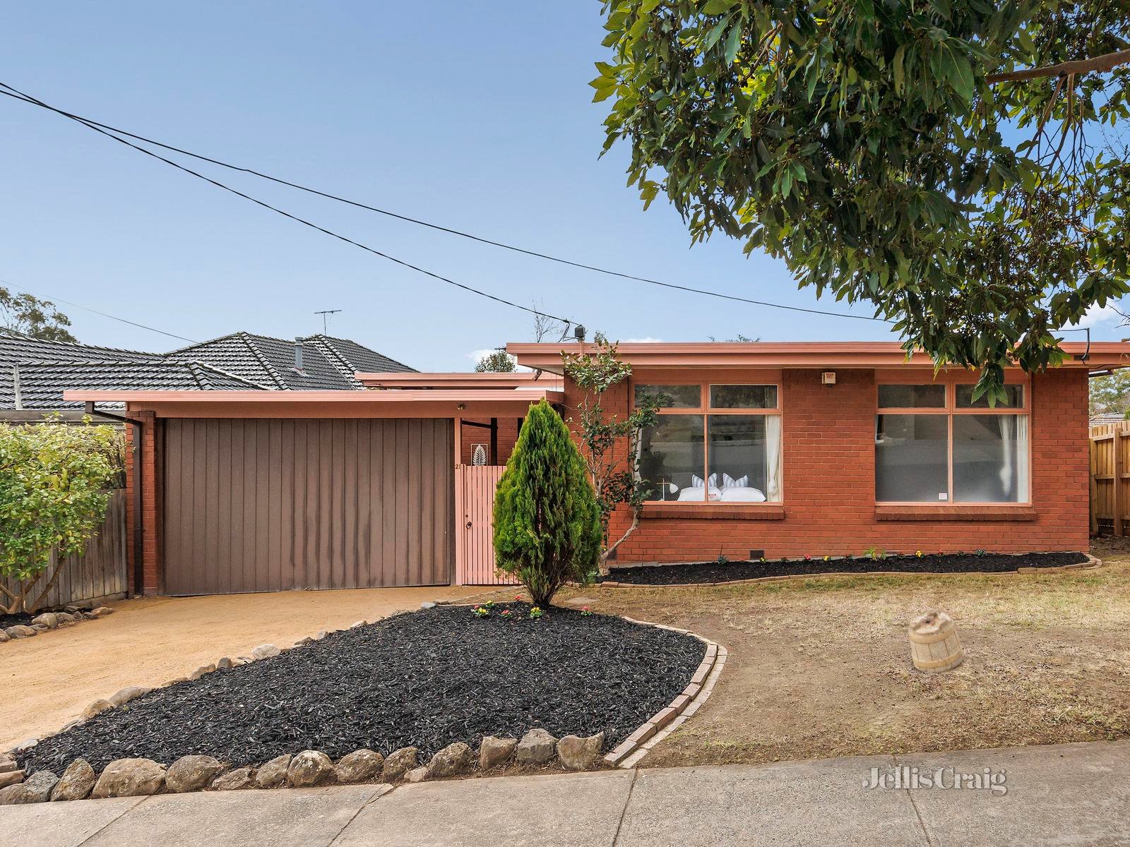 21 Bryson Grove, Templestowe Lower image 1