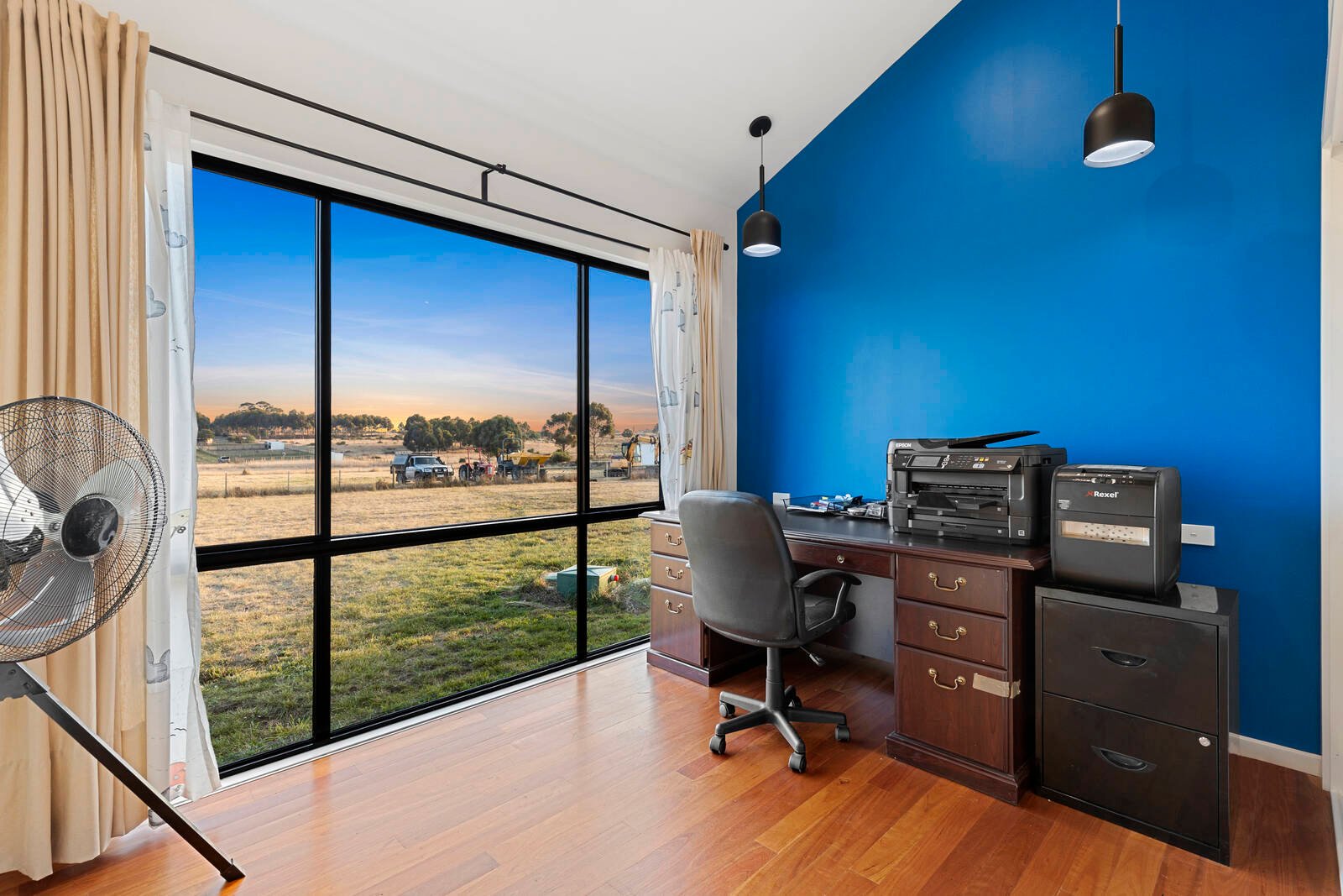 Property Gallery Thumbnail 13
