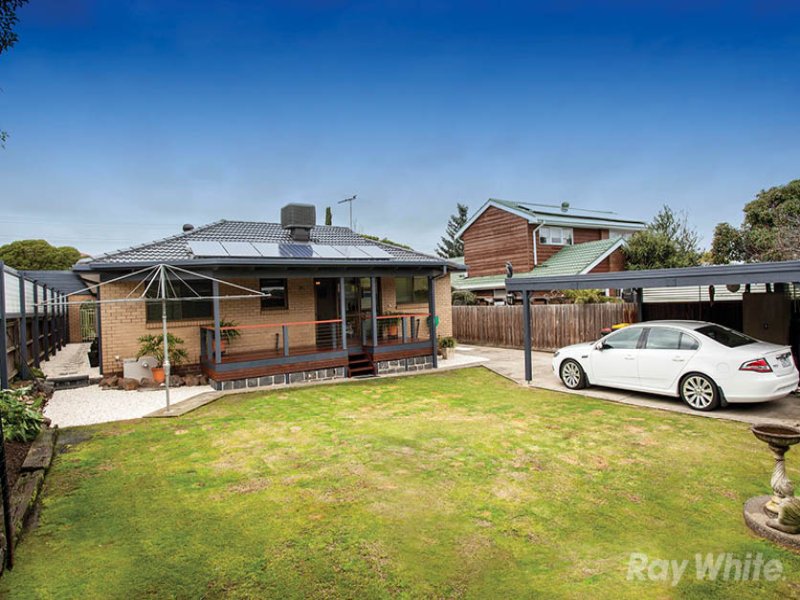21 Camelot Drive, Glen Waverley image 12