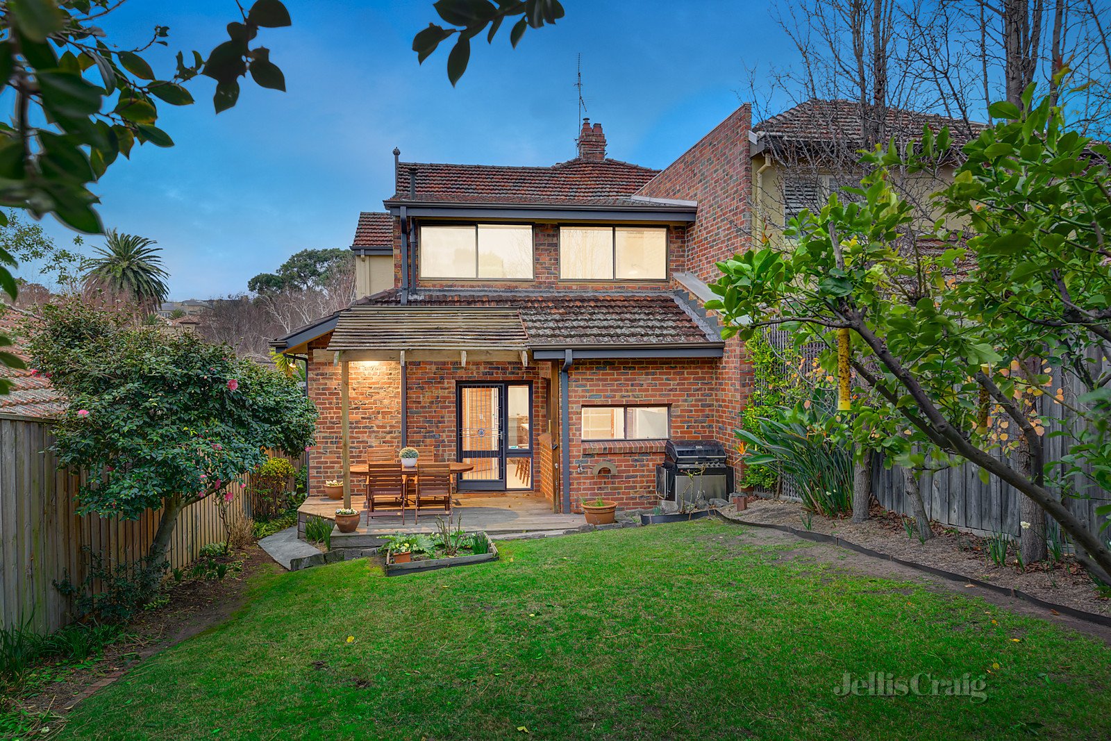 21 Canberra Road, Toorak image 5