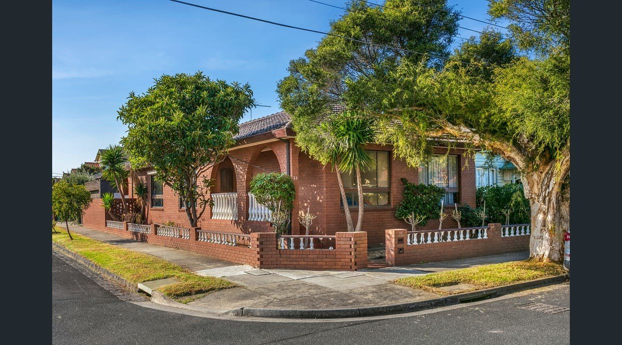 21 Canberra Street, BRUNSWICK VIC 3056