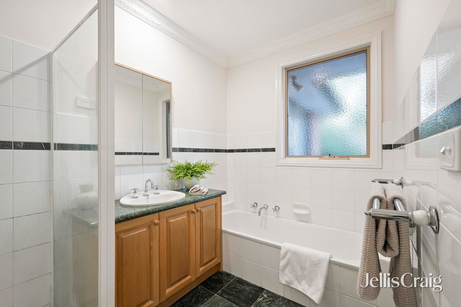 21 Carlton Court, Templestowe image 11